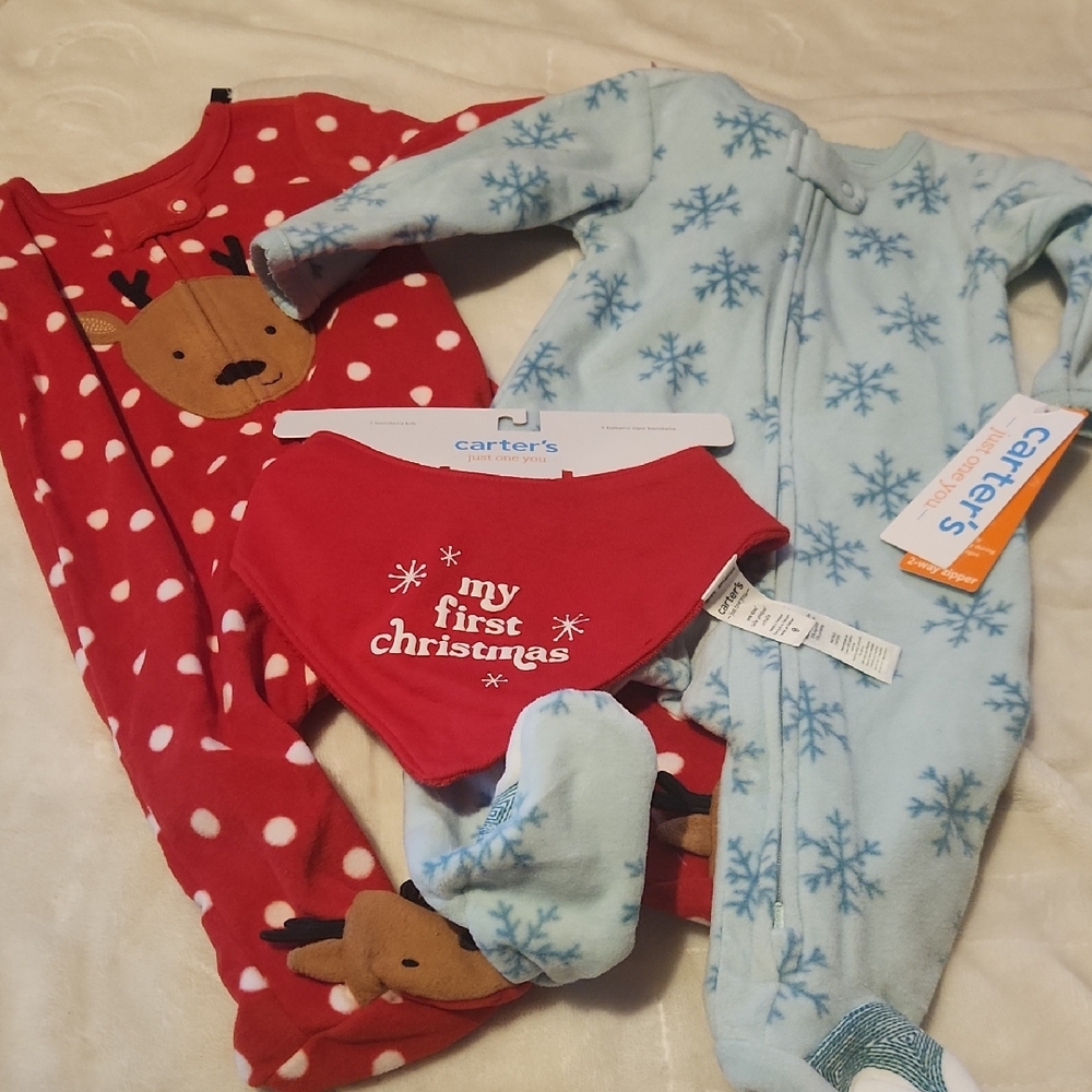 Carter's Festive Baby Pajama Set with Reindeer, Snowflakes And Red Bib, 3months